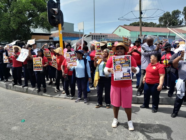 Community health workers protest outside the Zolani Centre in Nyanga, Cape Town